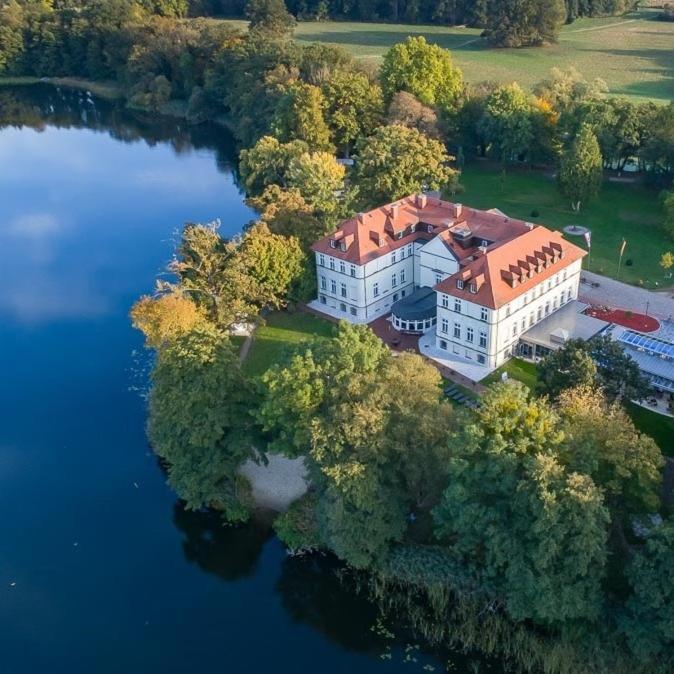 Seeschloss Schorssow מראה חיצוני תמונה