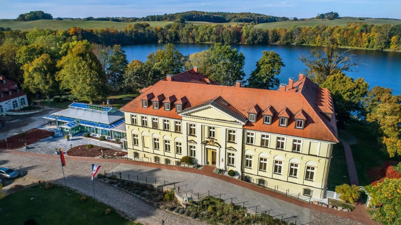 Seeschloss Schorssow מראה חיצוני תמונה